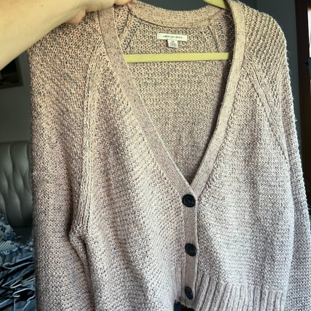 American Eagle Cropped V-Neck Sweater